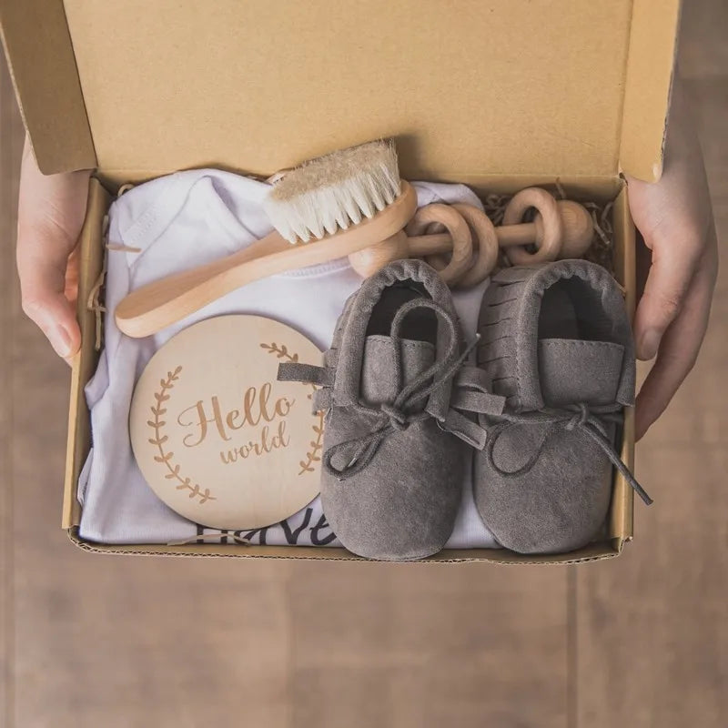 MontessoriNest Newborn Gift Sets for GIRL & BOY