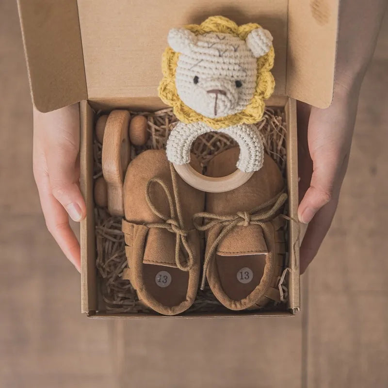 MontessoriNest Newborn Gift Sets for GIRL & BOY